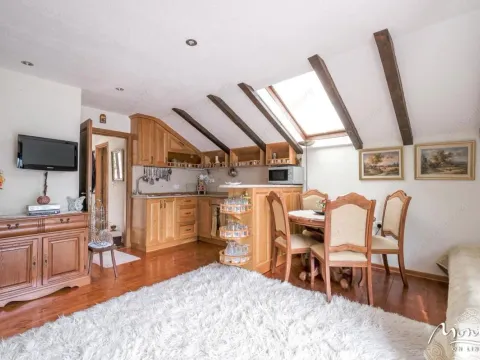 Prodaja, kuća, 133m², Stoliv, Kotor - image 17