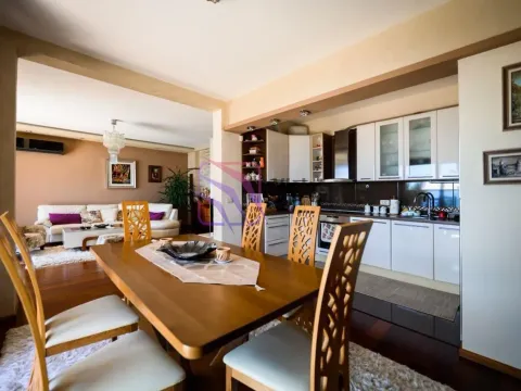 Prodaja, kuća, 252m², Šušanj, Bar - image 38