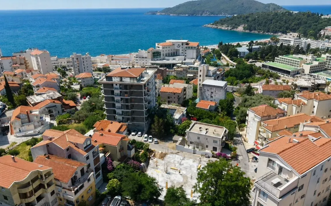 Sale, one bedroom apartment, 47m², Bečići, Budva