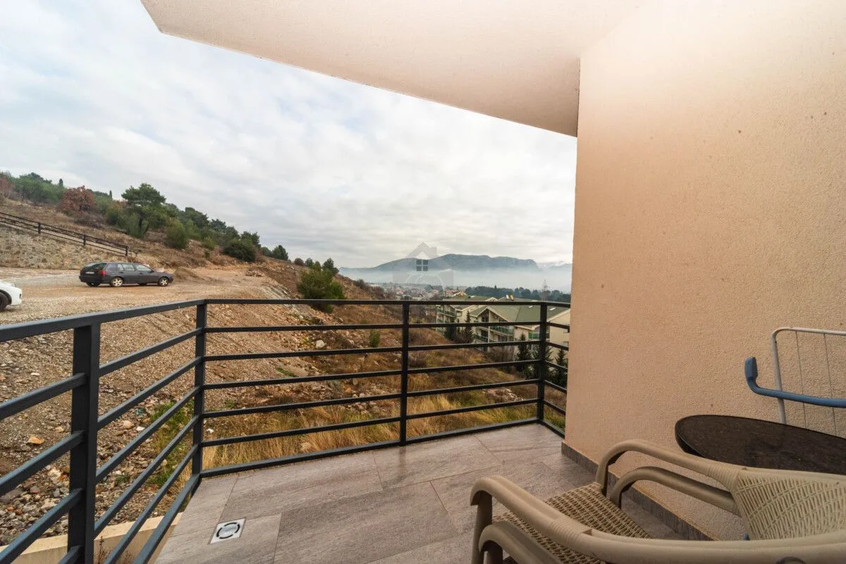 Izdavanje, jednosoban stan, 47m², Gorica C, Podgorica