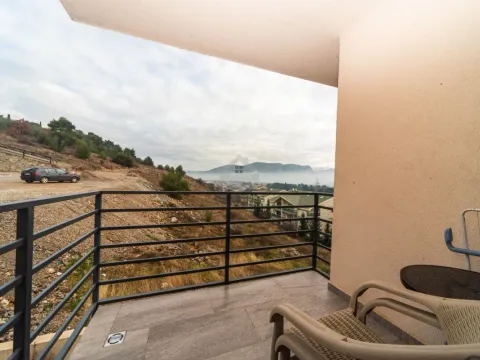 Izdavanje, jednosoban stan, 47m², Gorica C, Podgorica - image 9