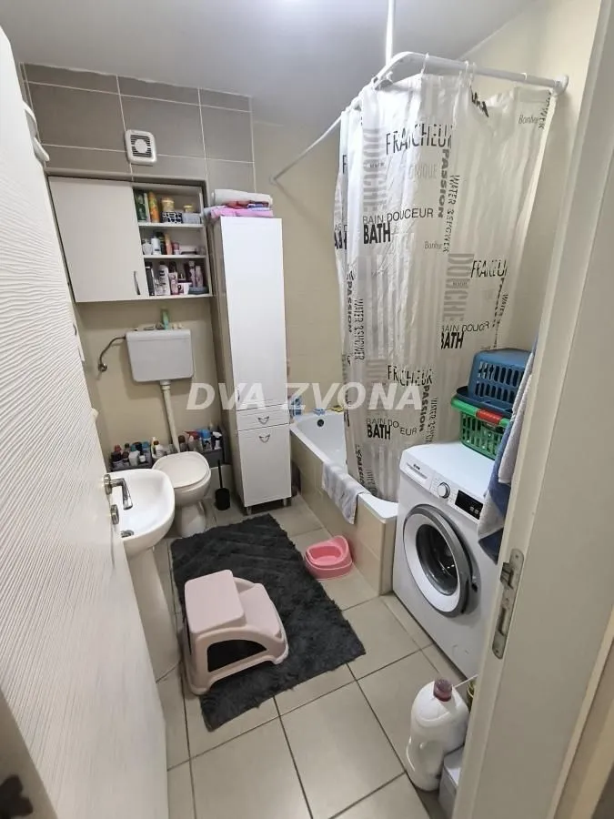 Prodaja, četvorosoban stan, 69m², Adice, Novi Sad Sve Podlokacije