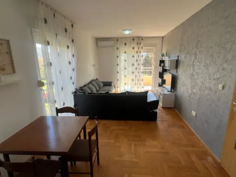 Rent, two bedroom apartment, 75m², Centar, Bar - image 13