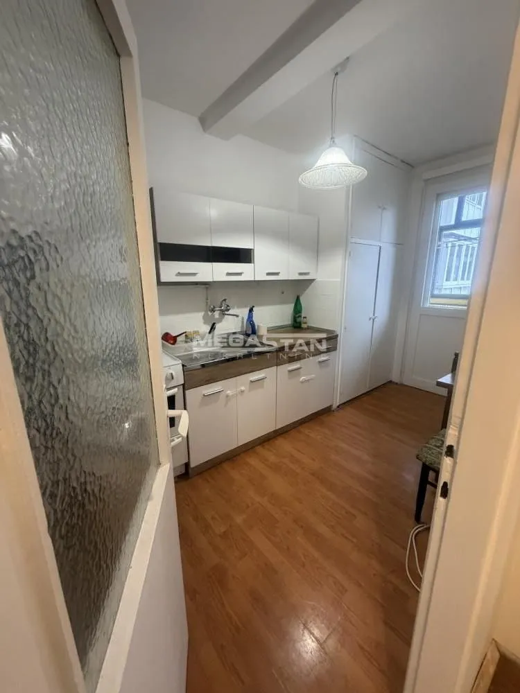 Rent, two bedroom apartment, 57m², Karaburma, Palilula Sve Podlokacije