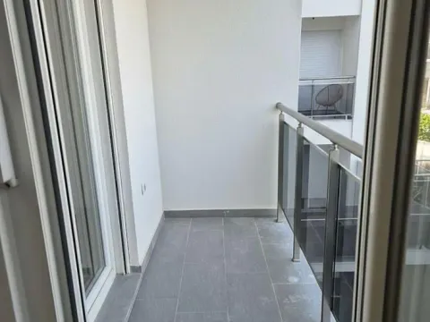 Rent, apartment, 47m², Zagorič, Podgorica - image 3