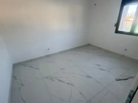 Prodaja, trosoban stan, 75m², Polje, Bar - image 8