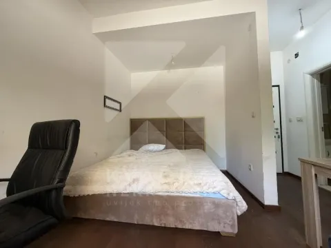 Rent, studio apartment, 30m², City Kvart, Podgorica - image 6