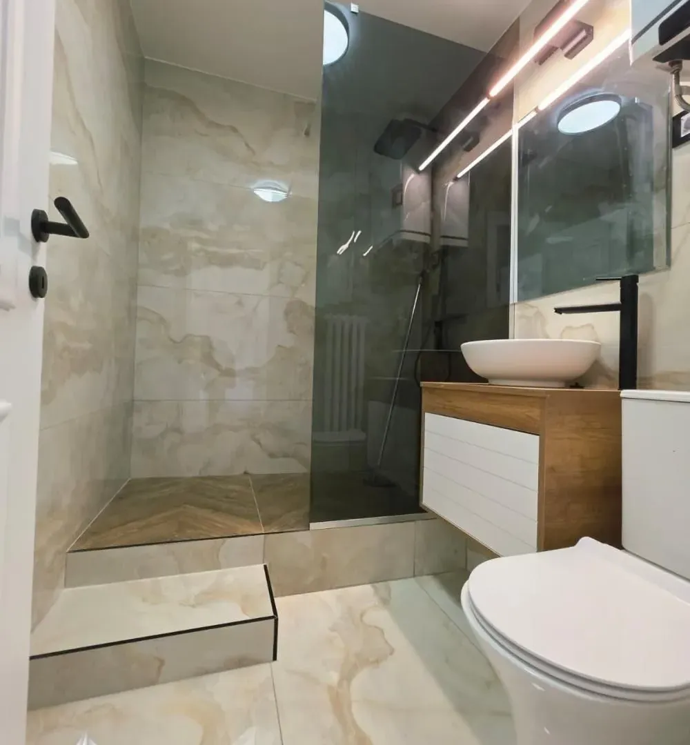Prodaja, trosoban stan, 80m², Novi Beograd Blok 28, Novi Beograd Sve Podlokacije