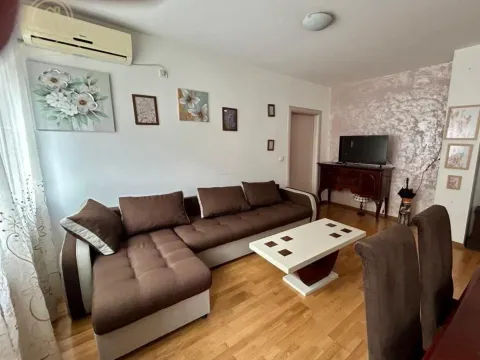 Stan in Cara Dušana