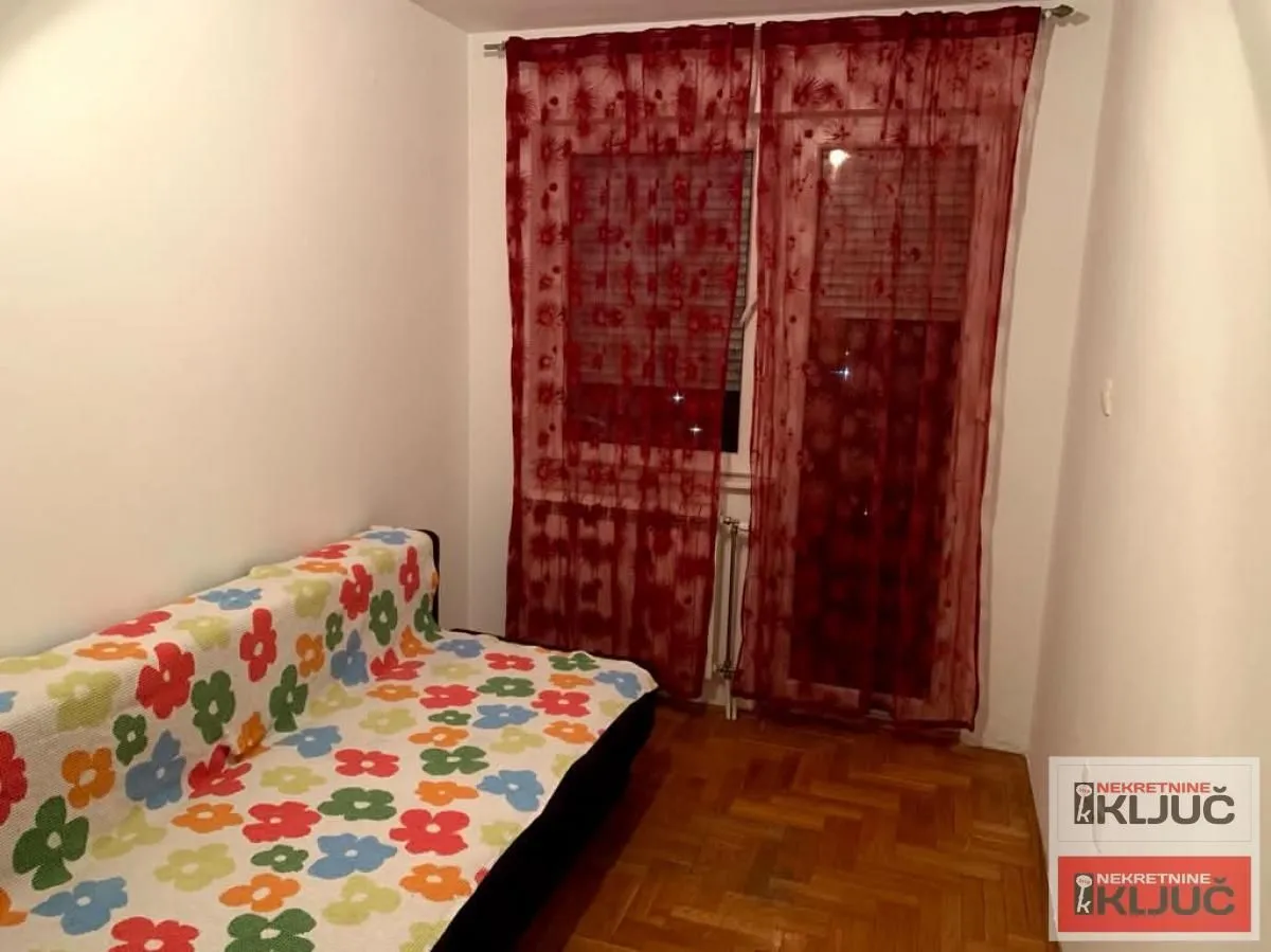 Prodaja, dvosoban stan, 44m², Bulevar Evrope, Novi Sad Sve Podlokacije