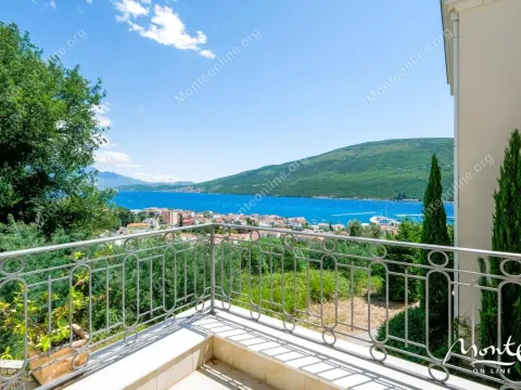 Sale, three bedroom apartment, 166m², Đenovići, Herceg Novi - image 27