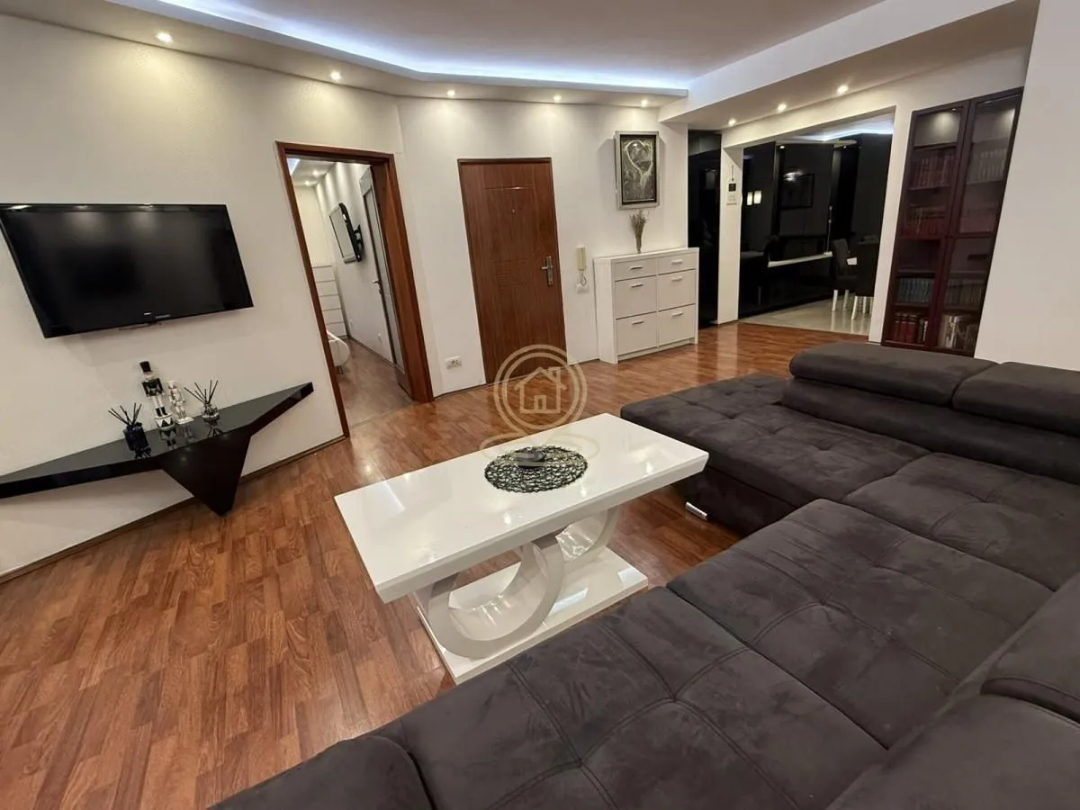 Rent, two bedroom apartment, 70m², Čukarica, Beograd