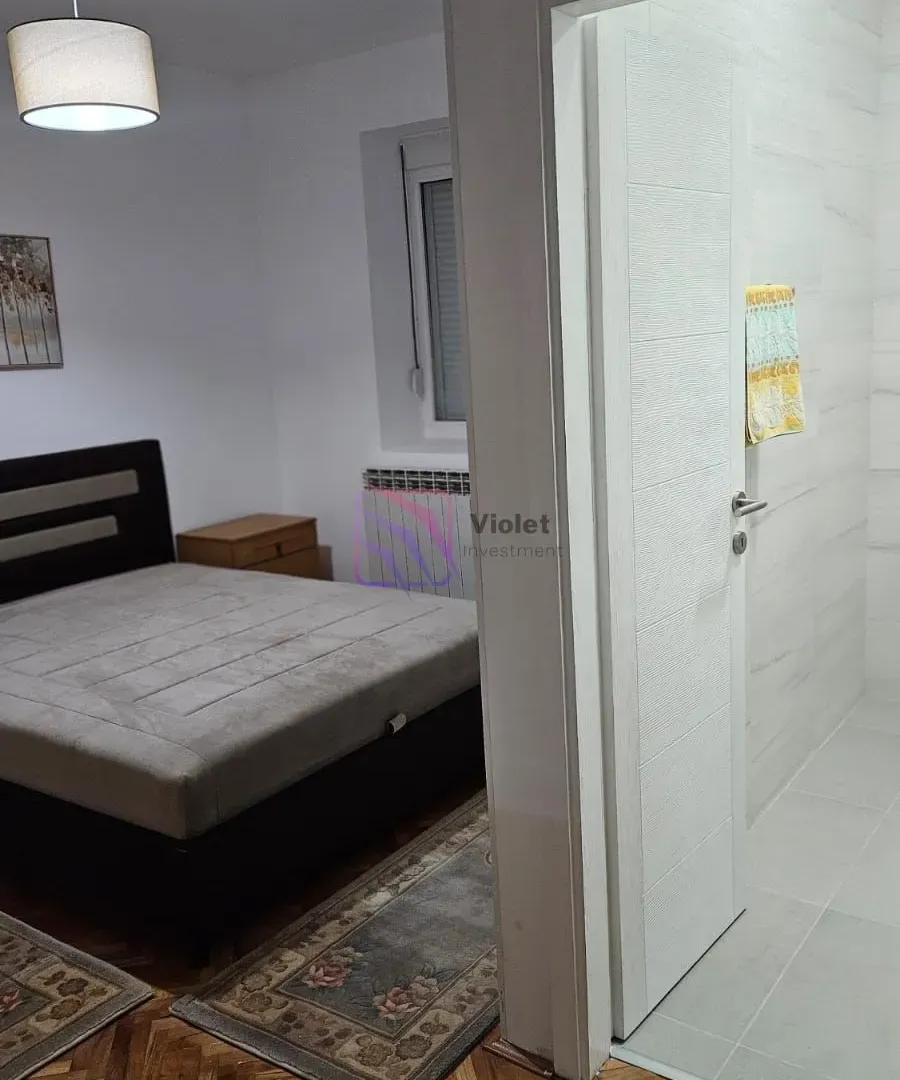 Rent, house, 200m², Gornja Gorica, Podgorica