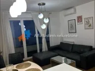 Izdavanje, trosoban stan, 64m², Višnjička Banja, Palilula Sve Podlokacije - image 2