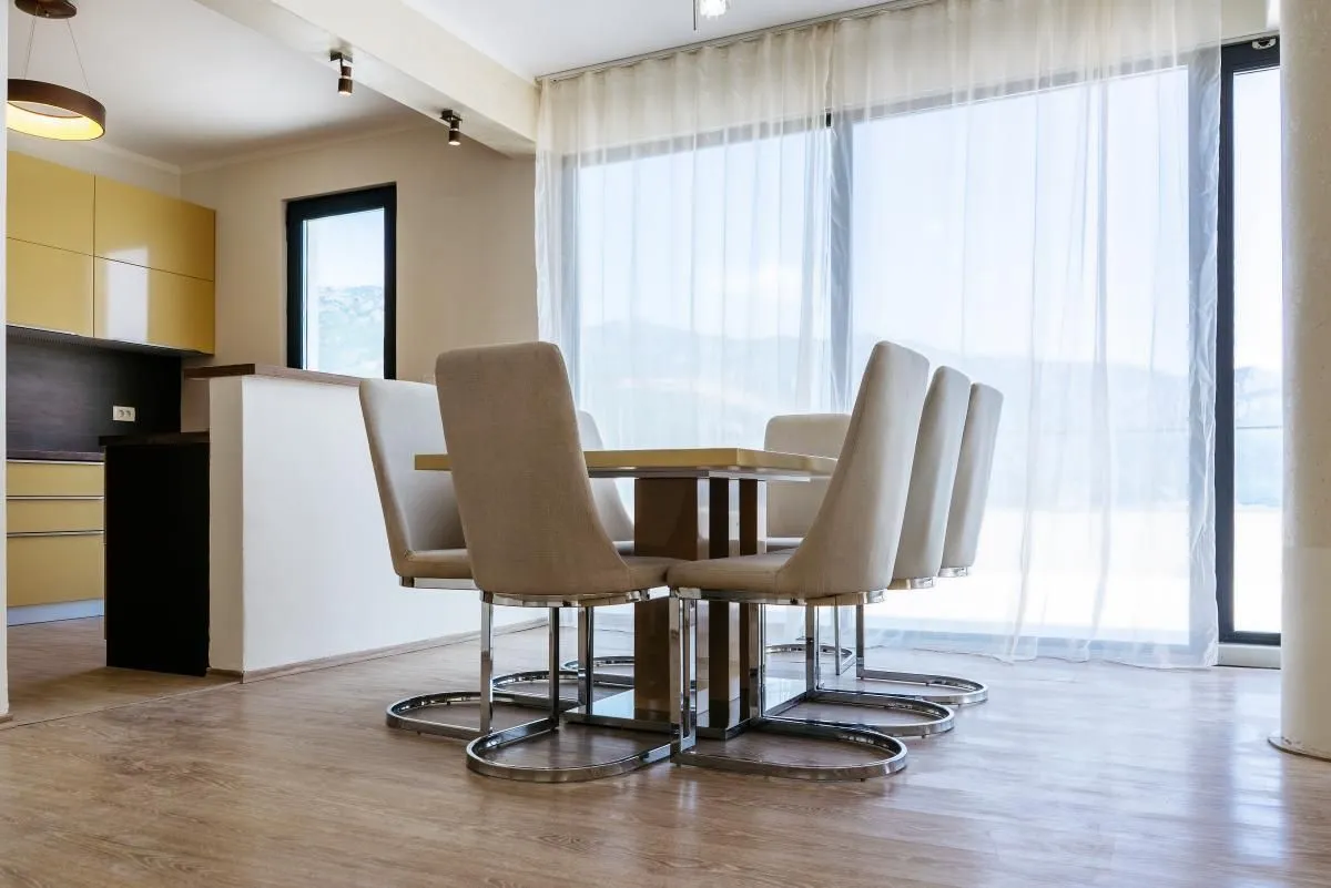 Prodaja, trosoban stan, 234m², Bečići, Budva