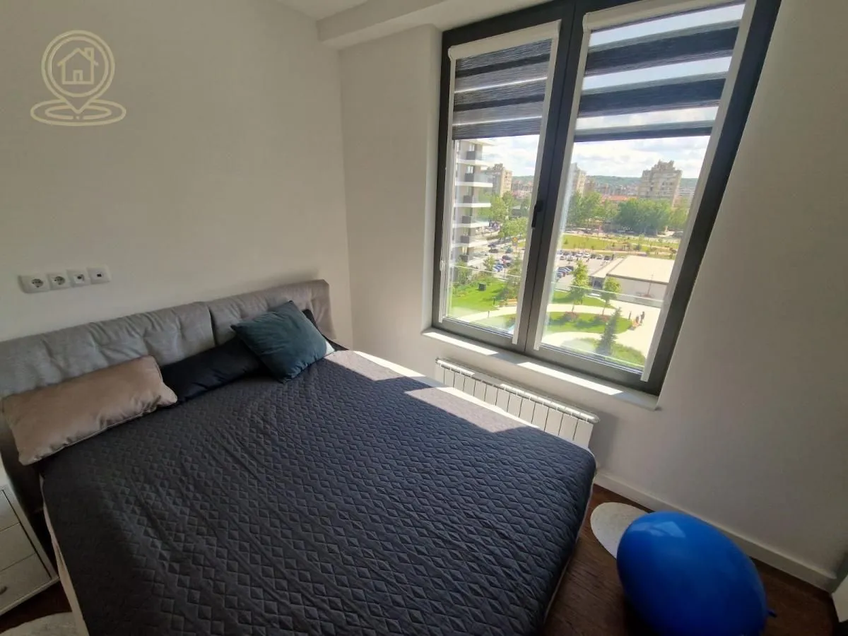 Izdavanje, trosoban stan, 81m², Medijana, Niš