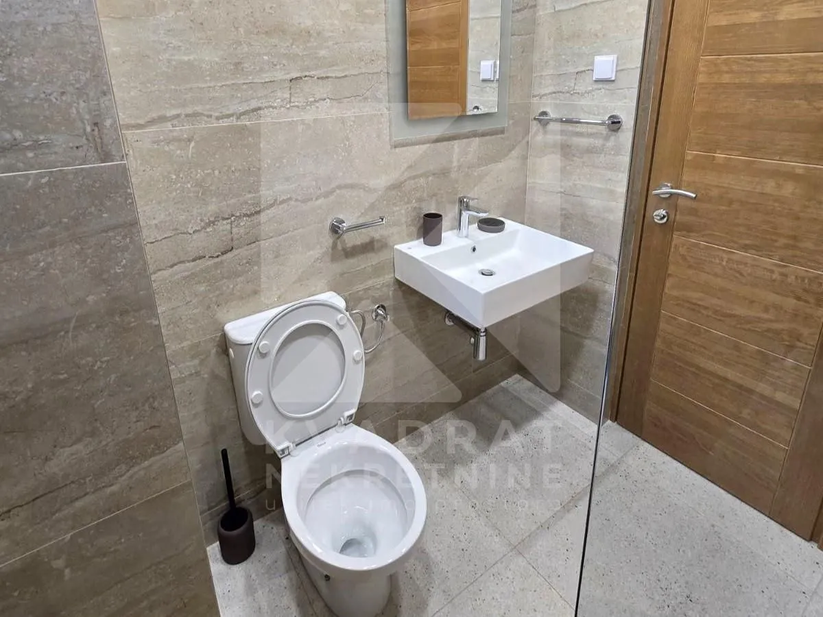 Rent, studio apartment, 25m², Malo Brdo, Podgorica