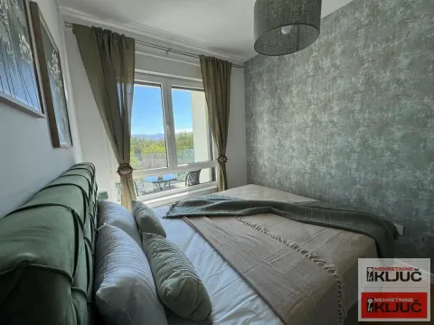 Rent, one bedroom apartment, 42m², Novo naselje, Novi Sad - image 17