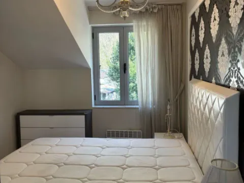 Prodaja, dvosoban stan, 100m², Dobrota, Kotor - image 2