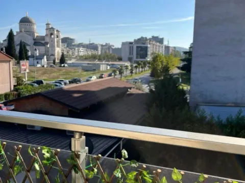 Rent, two bedroom apartment, 60m², Dalmatinska ulica, Podgorica - image 5