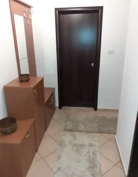 Izdavanje, trosoban stan, 70m², City Kvart, Podgorica - image 8