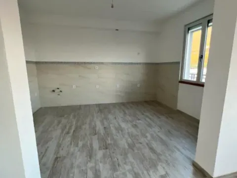 Sale, two bedroom apartment, 86m², Šušanj, Bar - image 4