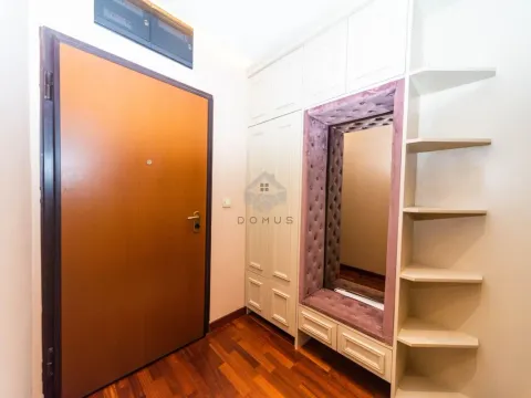 Izdavanje, dvosoban stan, 70m², City Kvart, Podgorica - image 11
