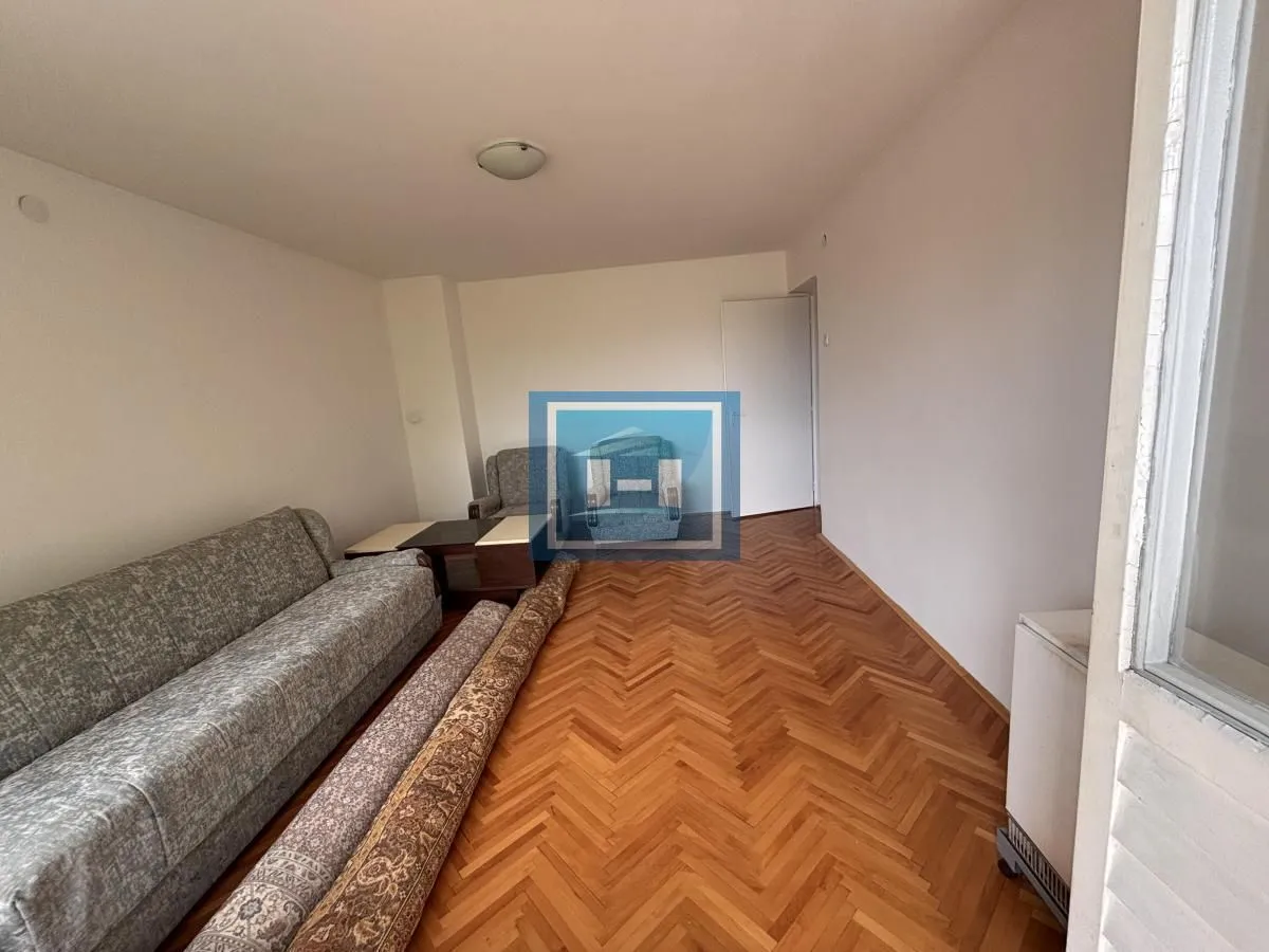 Prodaja, dvosoban stan, 58m², Kajsijar, Jagodina