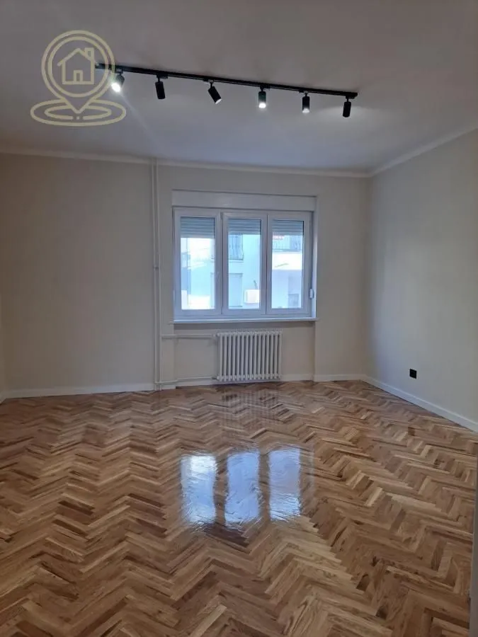 Prodaja, dvosoban stan, 59m², Stari grad, Novi Sad