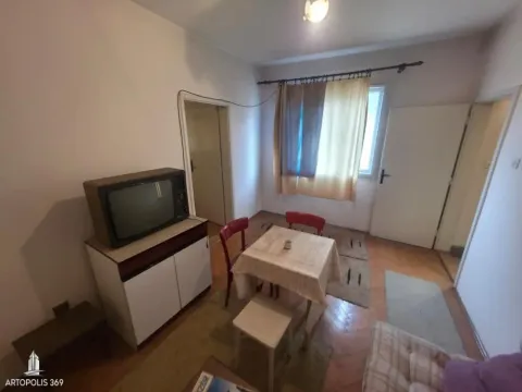 Prodaja, trosoban stan, 85m², Miljakovac, Rakovica - image 3