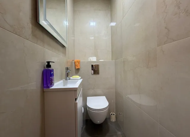Izdavanje, trosoban stan, 100m², Podgorica, Crna Gora