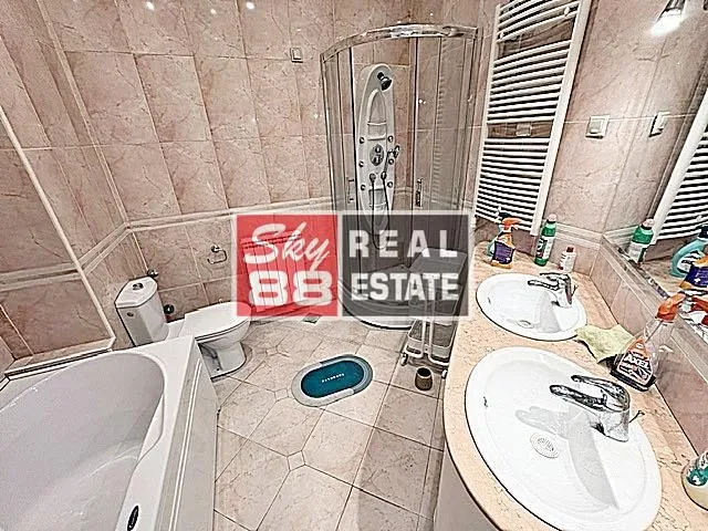Rent, house, 210m², Savski Venac, Beograd