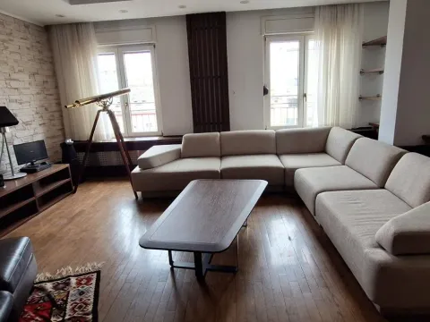 Sale, apartment, 148m², Vračar Sve Podlokacije, Beograd