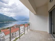Sale, three bedroom apartment, 103m², Dobrota, Kotor - image 11