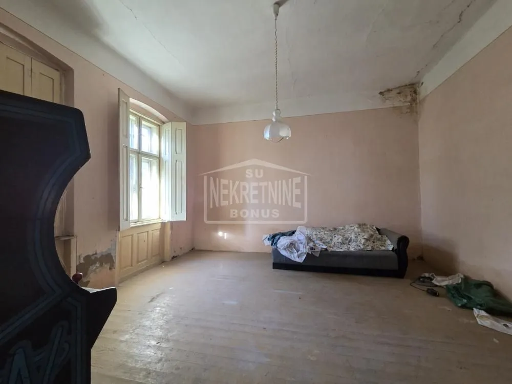 Prodaja, kuća, 250m², Bajmok, Subotica