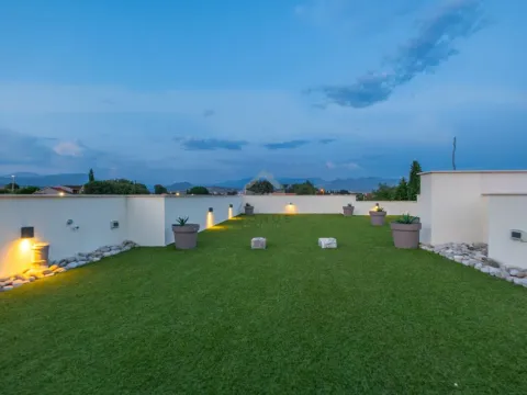 Rent, house, 180m², Donja Gorica, Podgorica - image 45