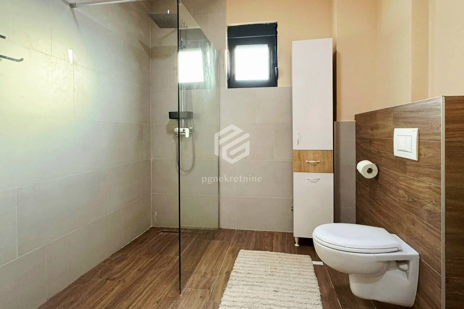 Rent, two bedroom apartment, 76m², Dalmatinska ulica, Podgorica