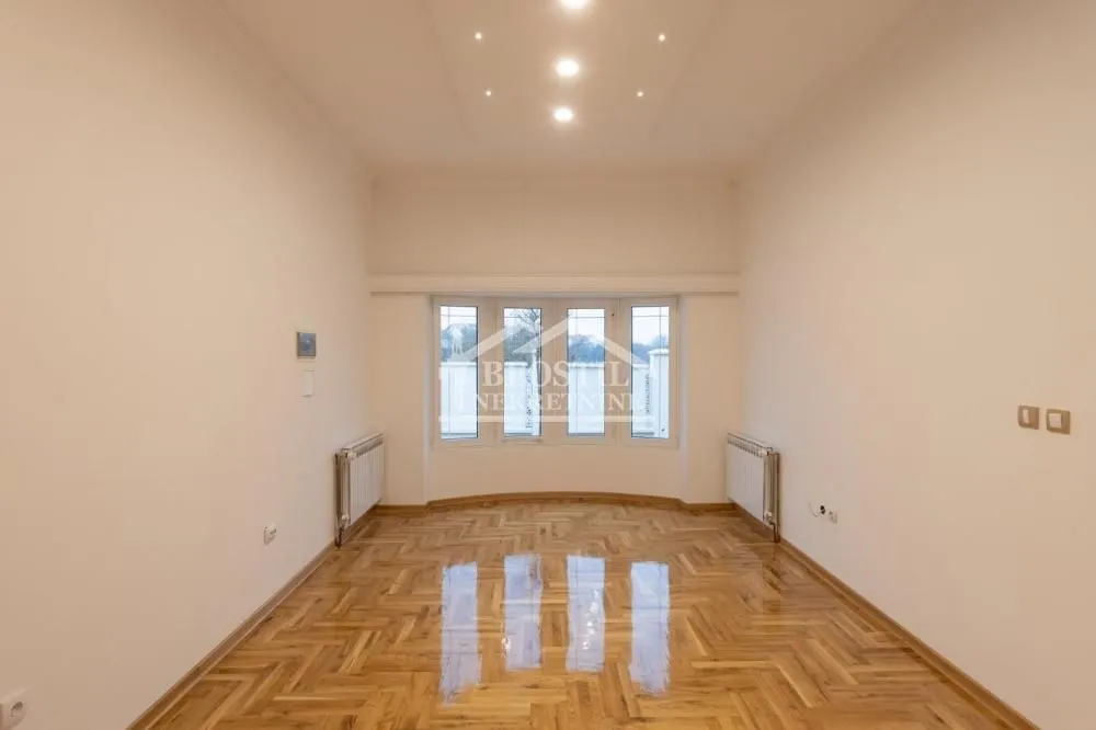 Izdavanje, kuća, 417m², Jajinci, Voždovac Sve Podlokacije