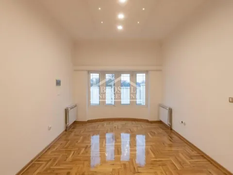Izdavanje, kuća, 417m², Jajinci, Voždovac Sve Podlokacije - image 4