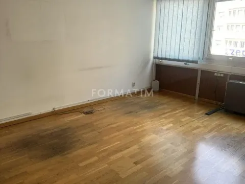 Izdavanje, poslovni prostor, 301m², Stari Grad, Beograd - image 7