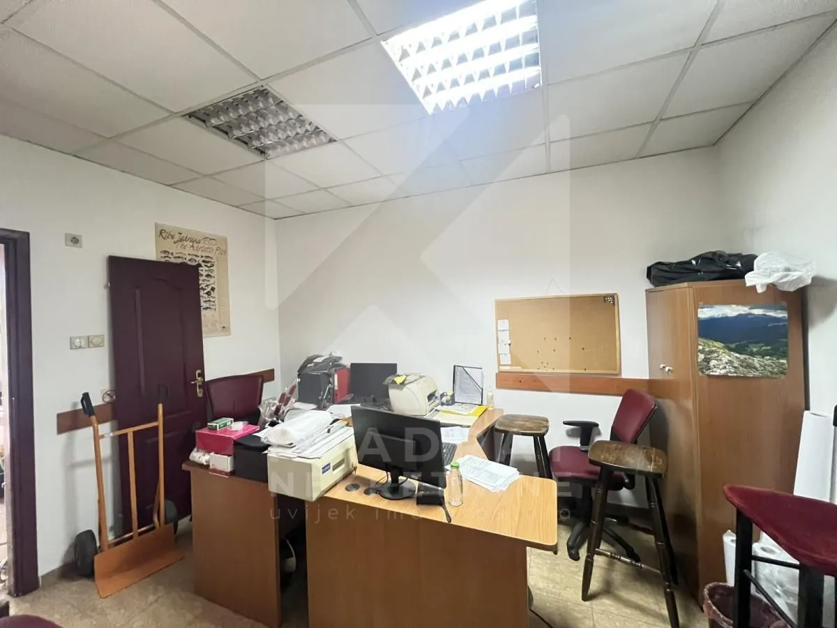 Rent, office space, 45m², Stara Varoš, Podgorica