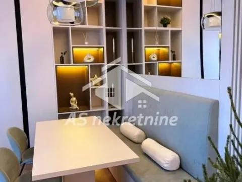 Izdavanje, trosoban stan, 73m², Đeram Pijaca, Beograd - image 4