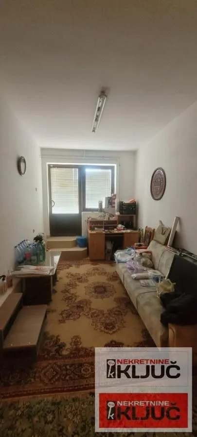 Prodaja, kuća, 179m², Adice, Novi Sad Sve Podlokacije