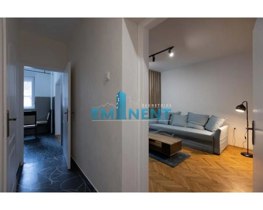 Rent, one bedroom apartment, 38m², Stari Grad, Beograd