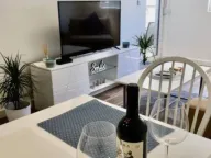 Izdavanje, jednosoban stan, 45m², Budva, Crna Gora - image 10