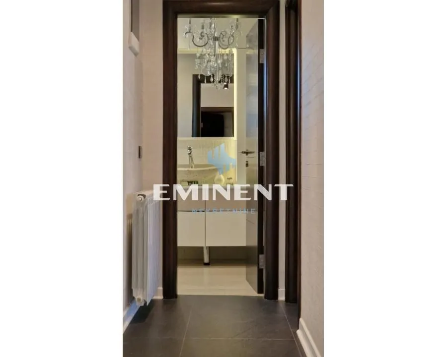 Sale, house, 345m², Surčin, Beograd
