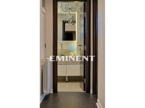 Prodaja, kuća, 345m², Surčin, Beograd - image 13