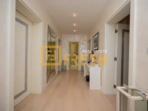 Prodaja, kuća, 300m², Tivat, Crna Gora - image 40