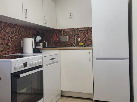 Sale, two bedroom apartment, 60m², Budva, Crna Gora - image 6