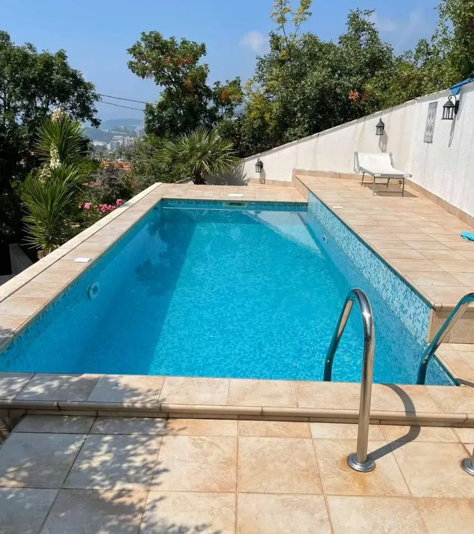 Sale, house, 200m², Bečići, Budva